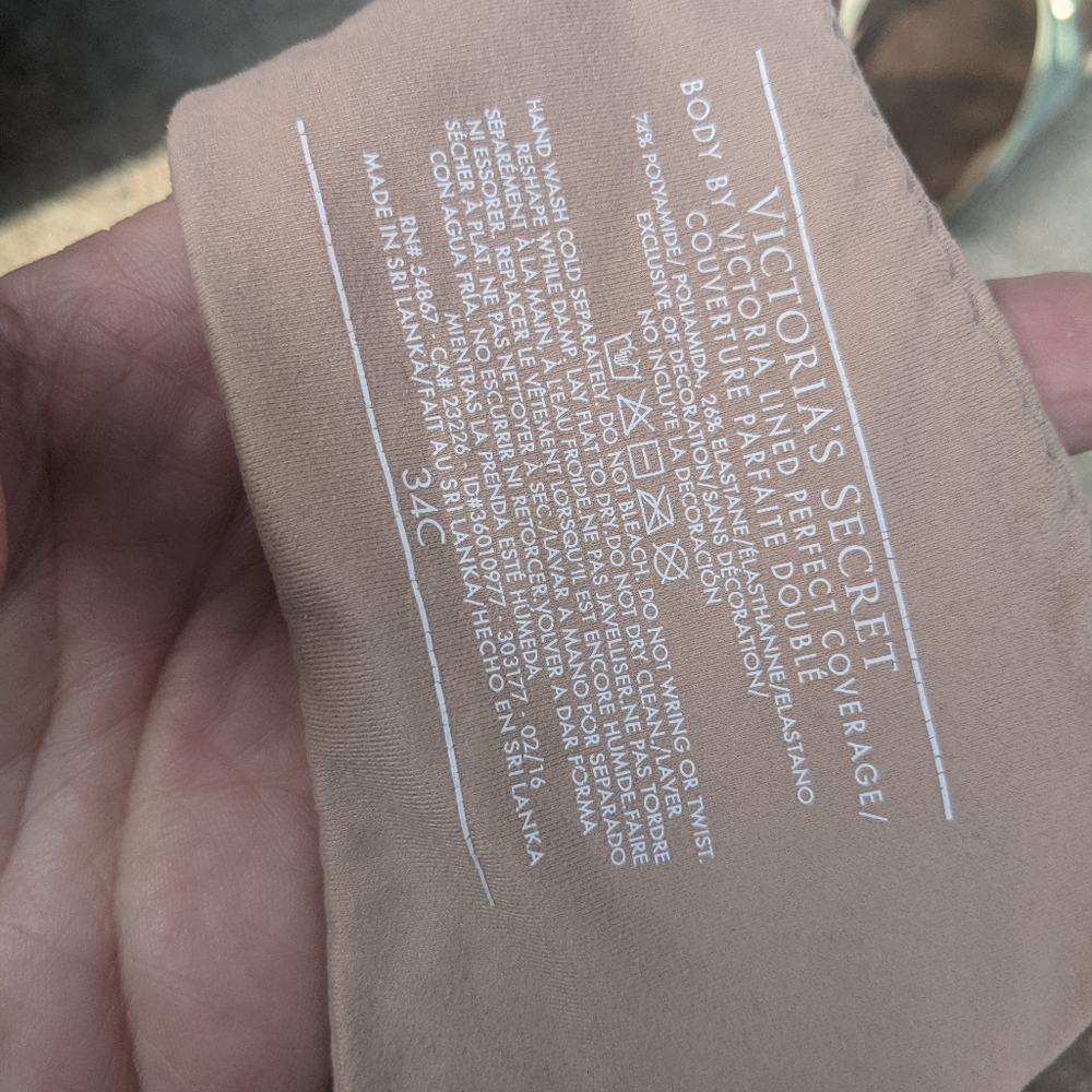 Victoria Secret Nude Lined Coverage Bra 34C - Picture 3 of 3